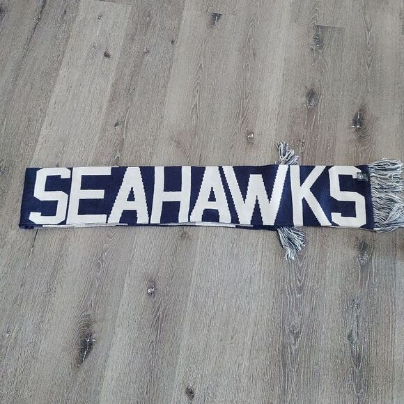 47 Brand Seattle Seahawks Reversible Scarf - Picture 3 of 4